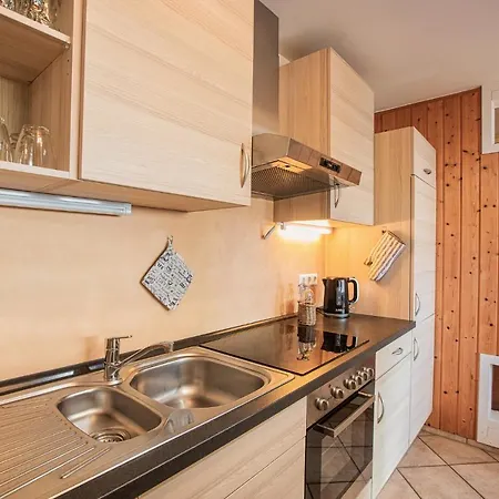 Stefan - Sauna - Terrasse - Mit Bettwaesche & Handtuecher Apartment *