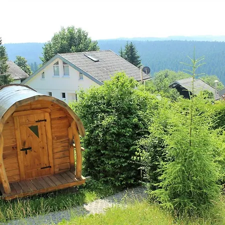 Stefan - Sauna - Terrasse - Mit Bettwaesche & Handtuecher